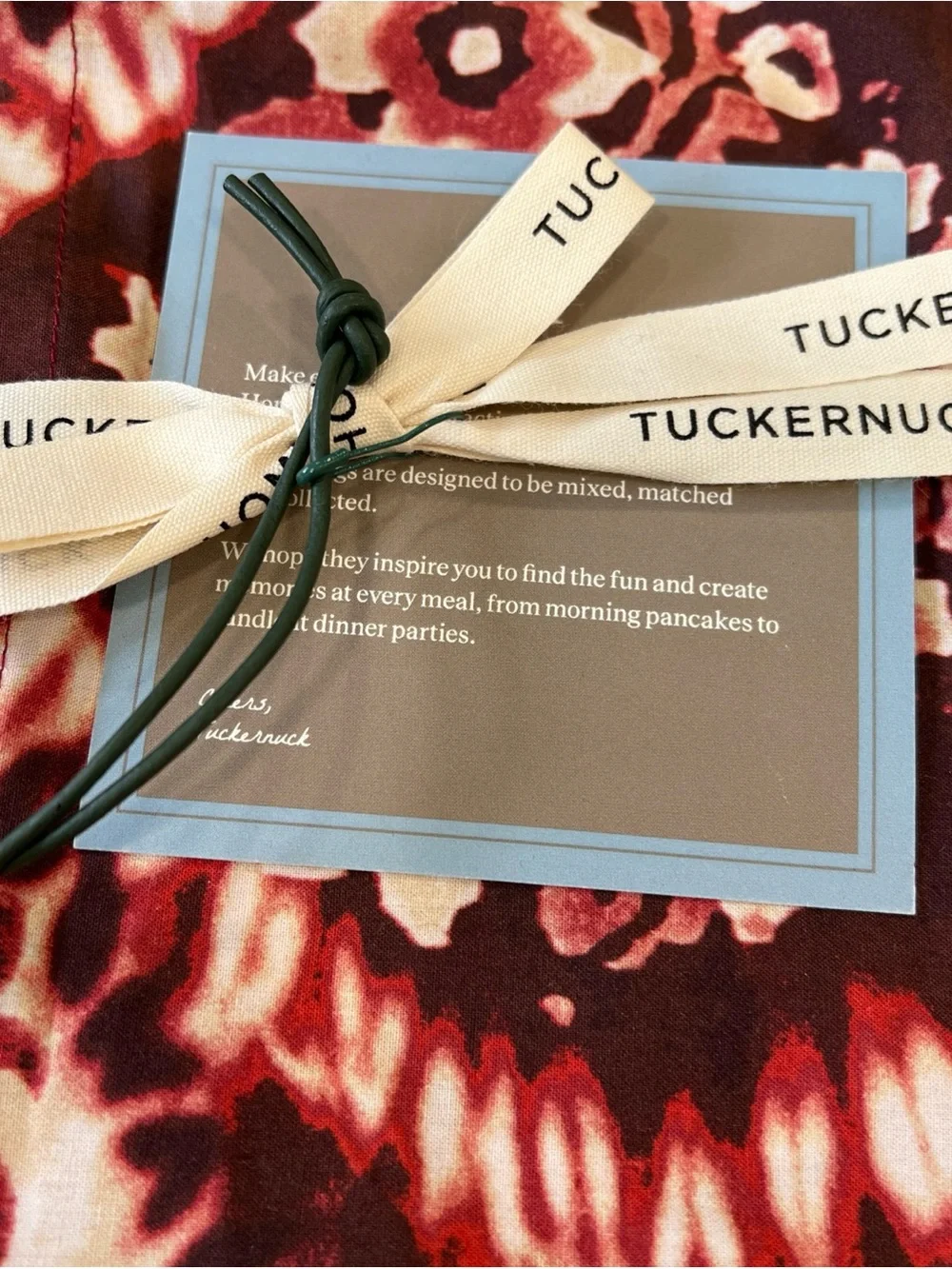 Tuckernuck Damask Printed Napkins Set Of 4 20x20 Scarlet Cream New